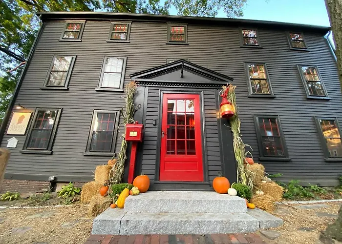 Daniels House Inn